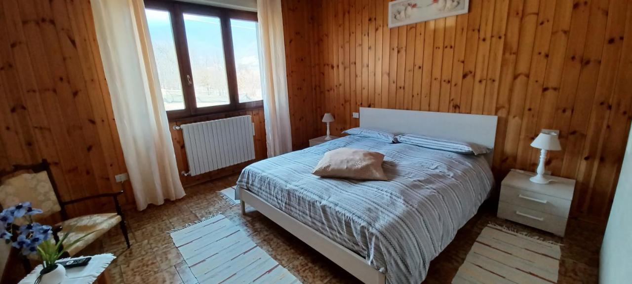 B & B Sentiero Valtellina Castello dell'Acqua Exteriör bild